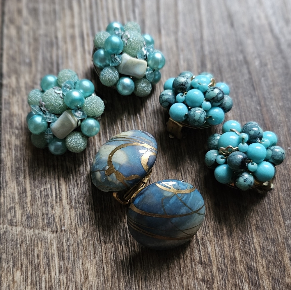 50's/60's vintage clip-on earrings. Made in Hong Kong. Set of 3